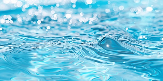 صورة توضيحية لنقاء المياه وشفافيتها